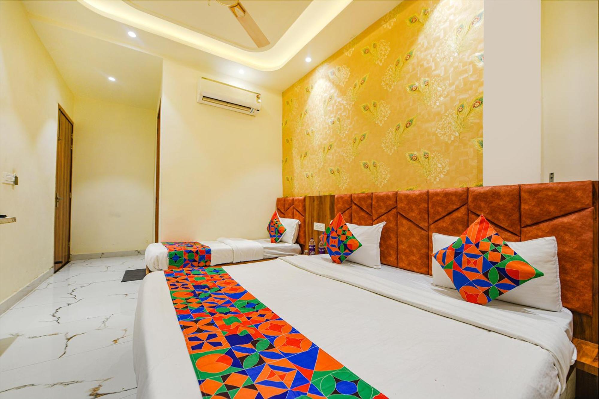 Fabhotel Dm Residency Amritsar Exteriör bild