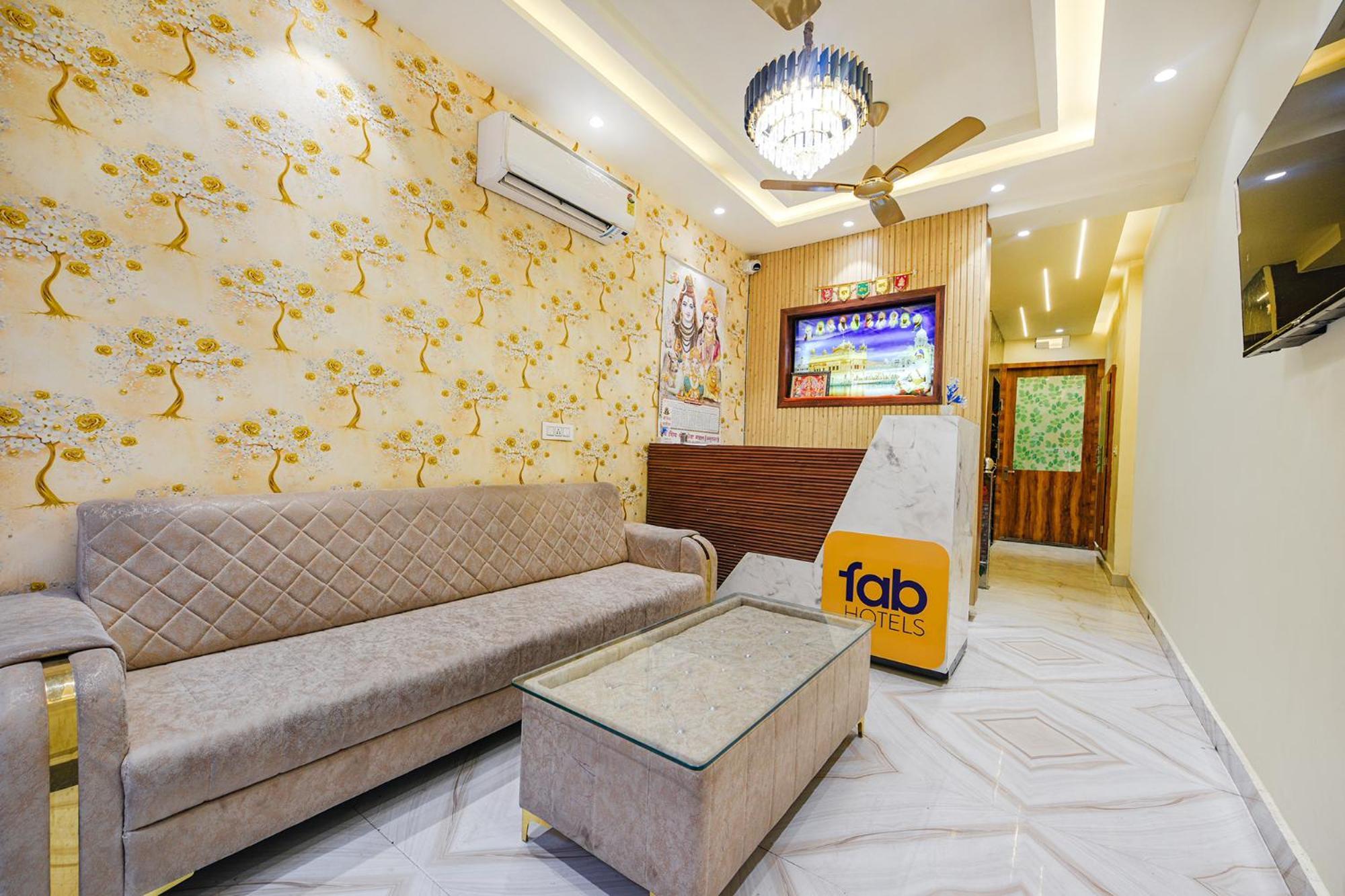 Fabhotel Dm Residency Amritsar Exteriör bild